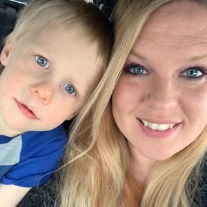 Meet your Posher, Janelle